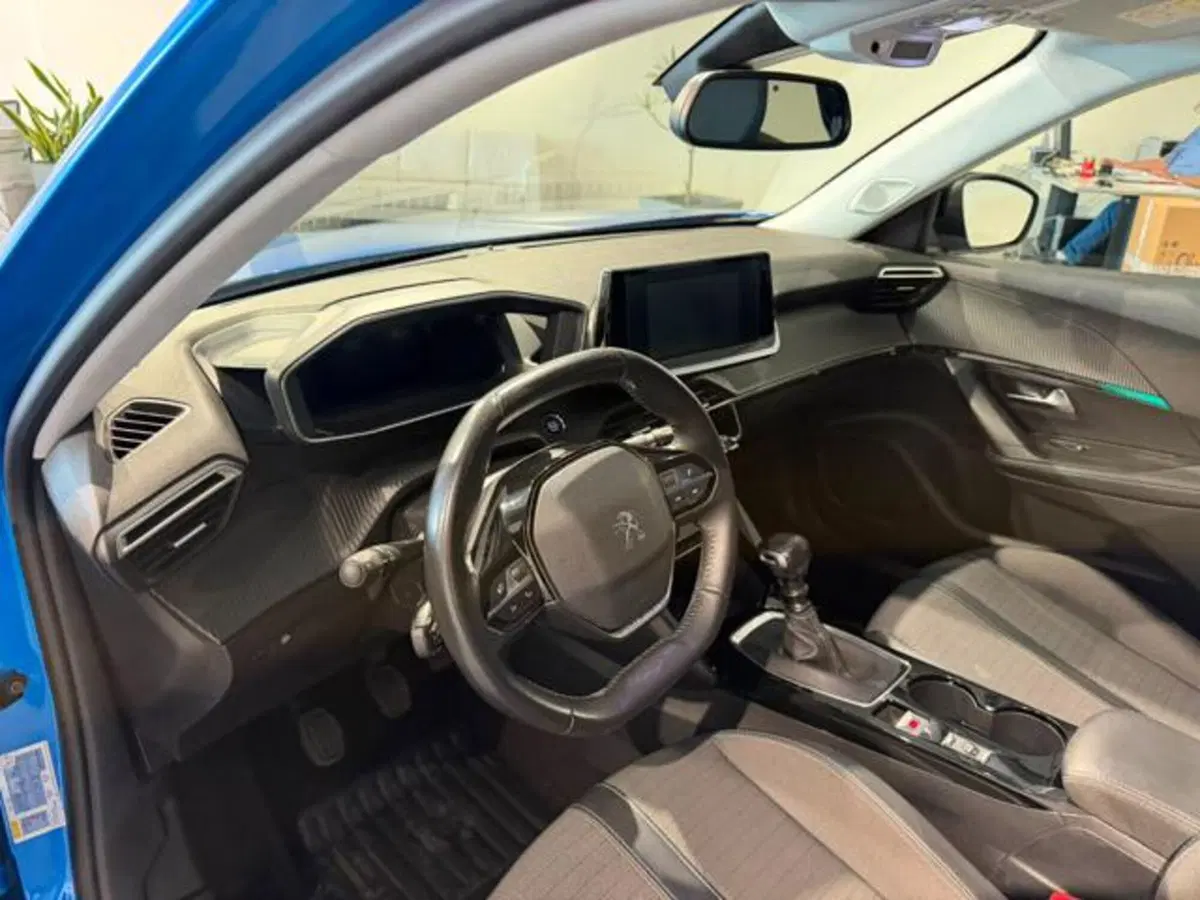 Peugeot 2008 usata a Salerno (10)