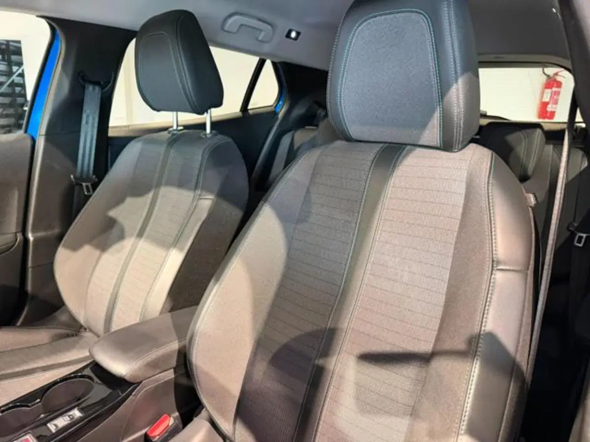 Peugeot 2008 usata a Salerno (11)