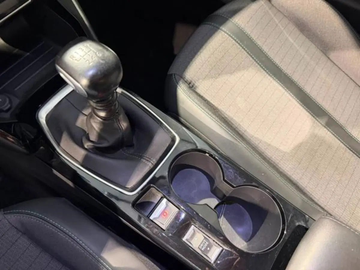 Peugeot 2008 usata a Salerno (18)