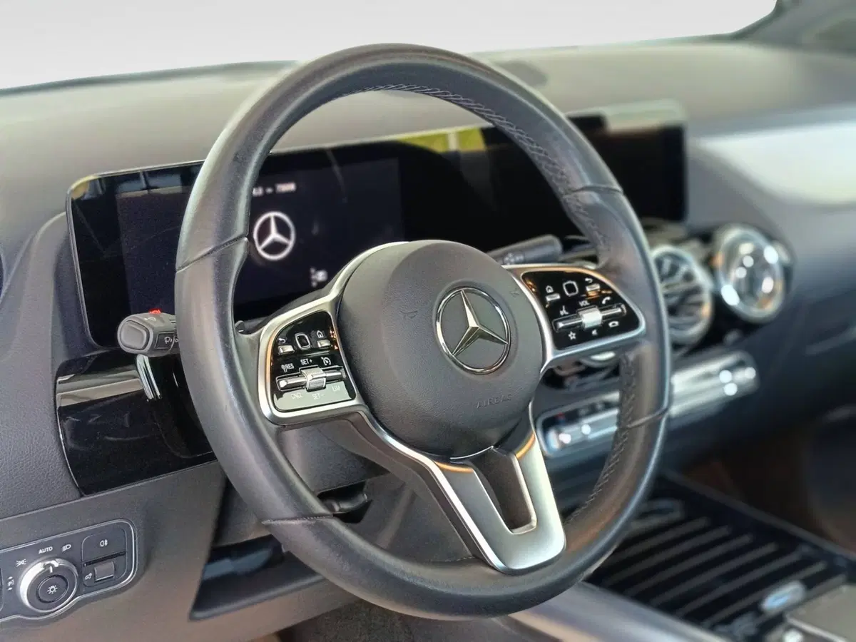 Mercedes-Benz GLA SUV usata a Ascoli Piceno (16)