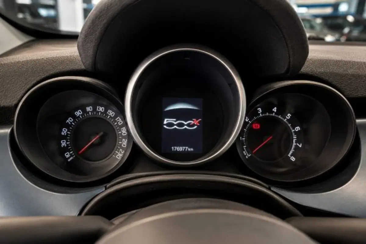Fiat 500X usata a Latina (13)