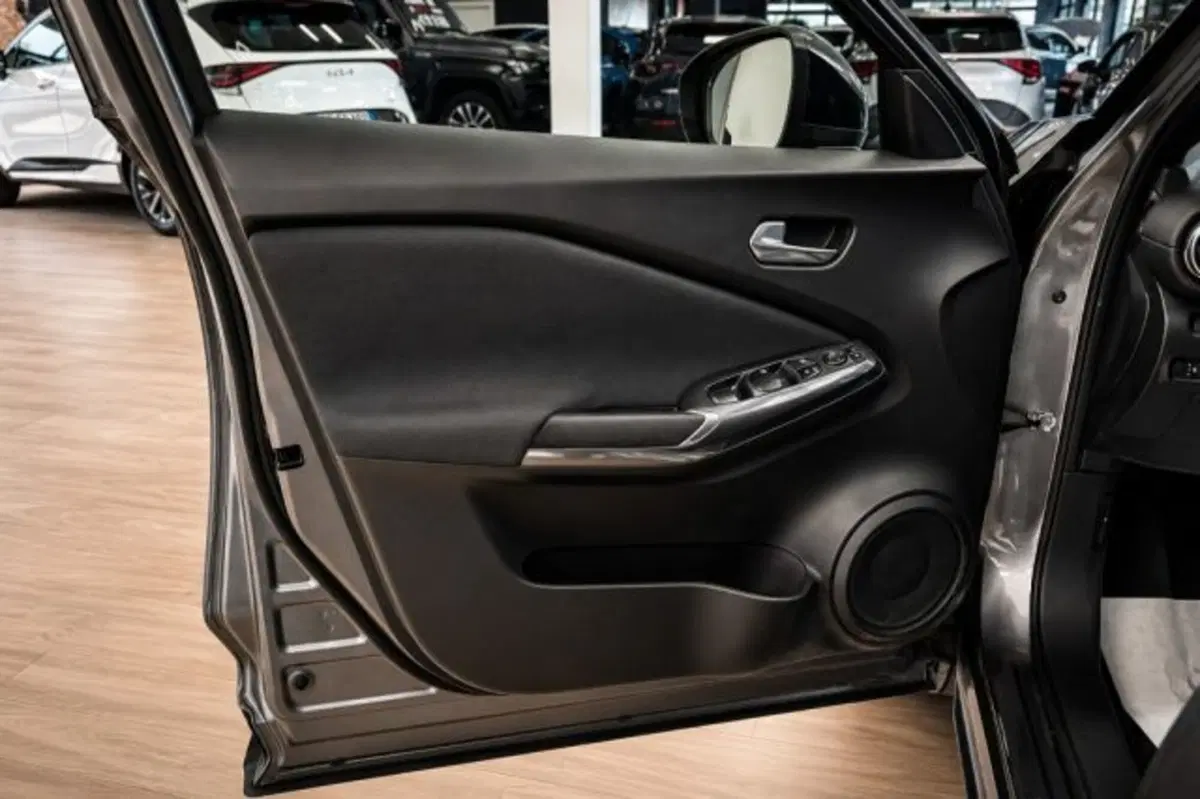 Nissan Juke usata a Latina (12)