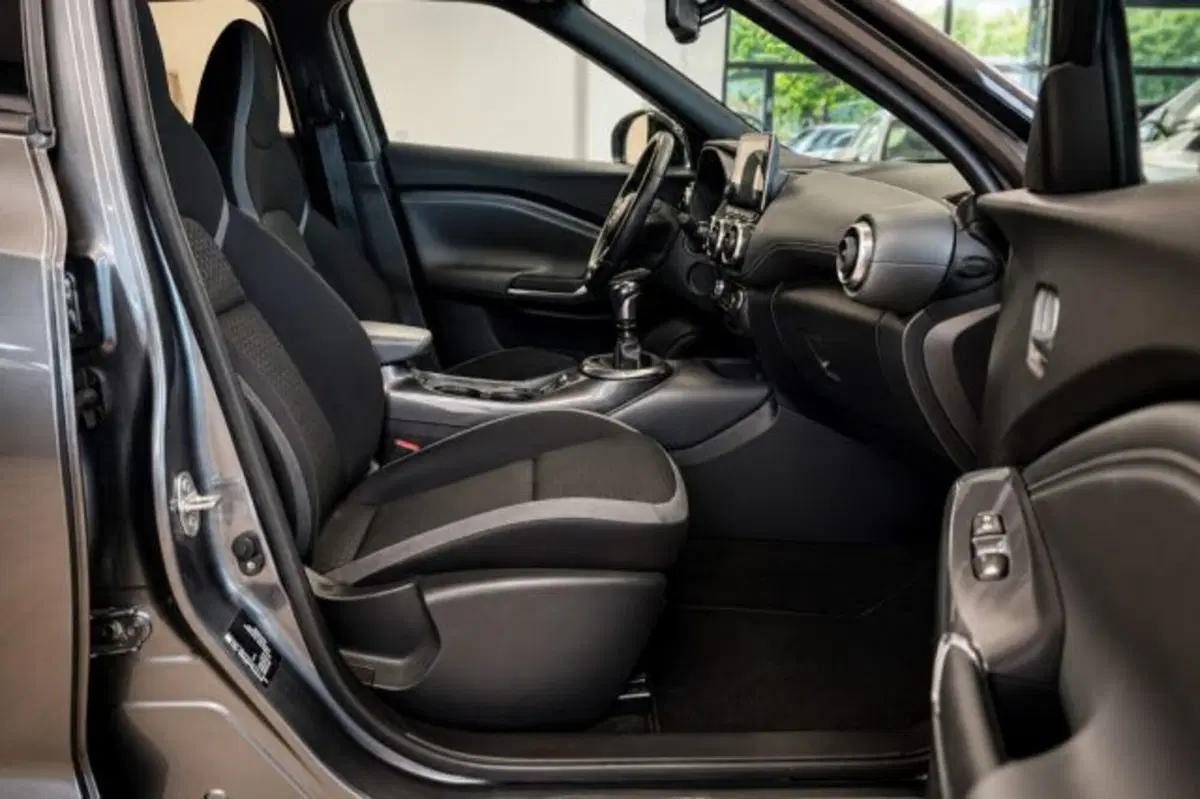 Nissan Juke usata a Latina (8)