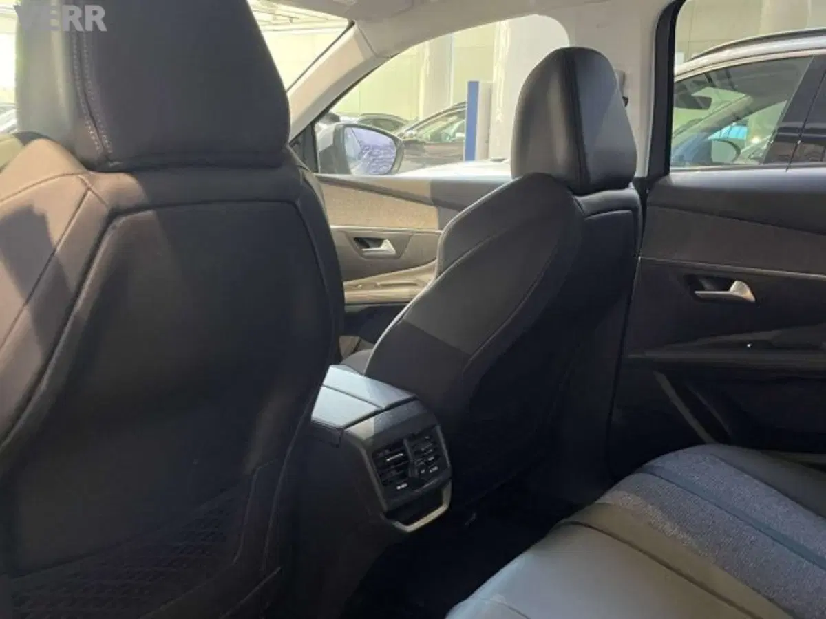Peugeot 3008 usata a Milano (9)