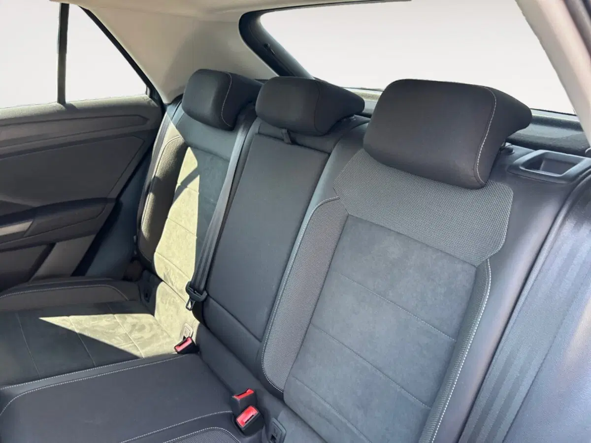 Volkswagen T-Roc usata a Verona (11)
