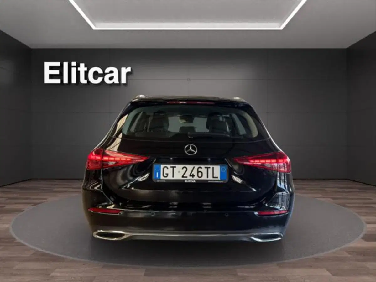 Mercedes-Benz Classe C Station Wagon usata a Milano (5)