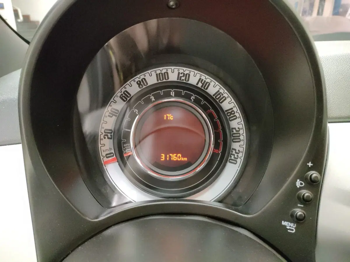 Fiat 500 usata a Macerata (17)