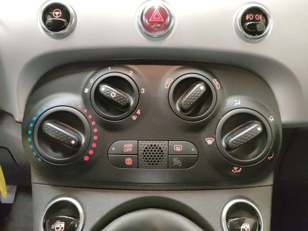 Fiat 500 usata a Macerata (19)