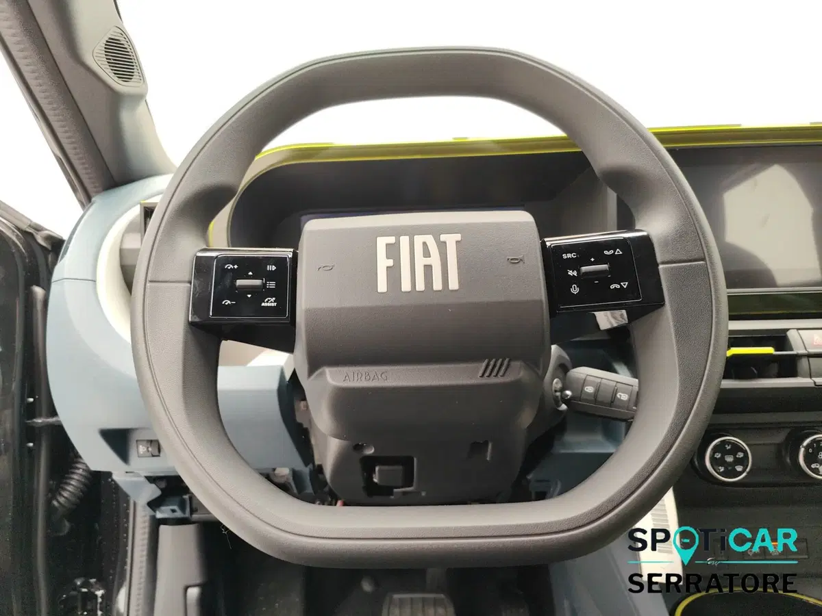Fiat Grande Panda nuova a Como (15)