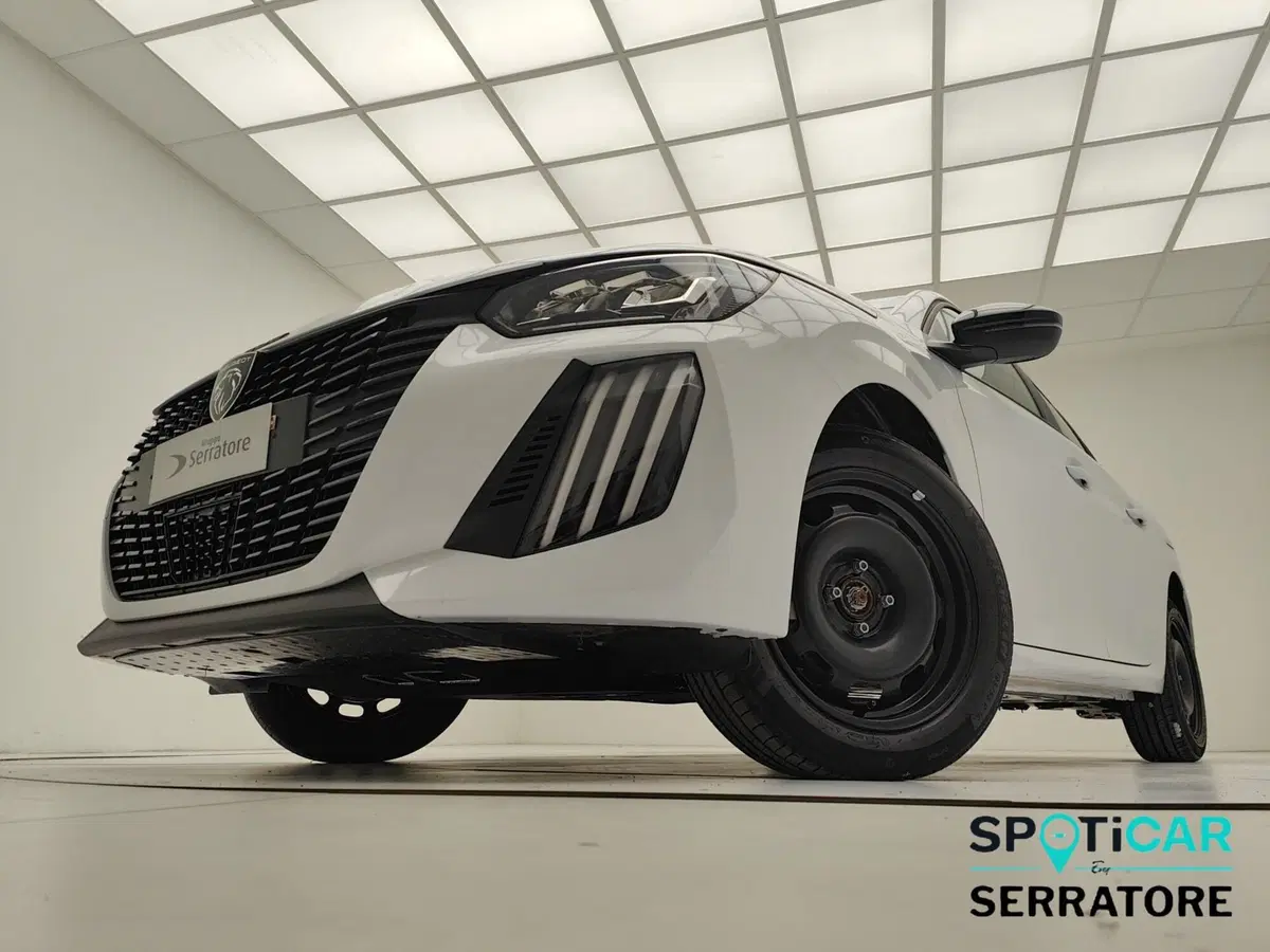 Peugeot 208 nuova a Como (14)