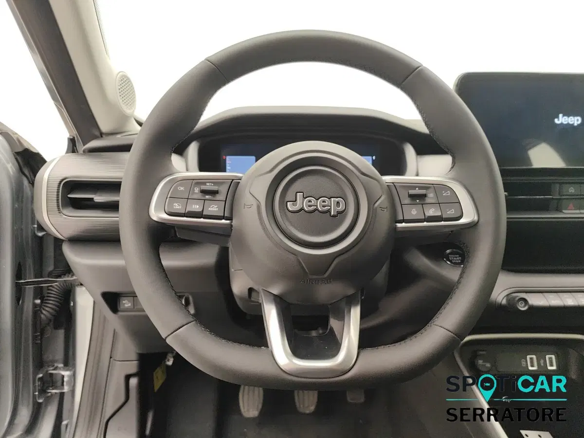 Jeep Avenger nuova a Como (14)