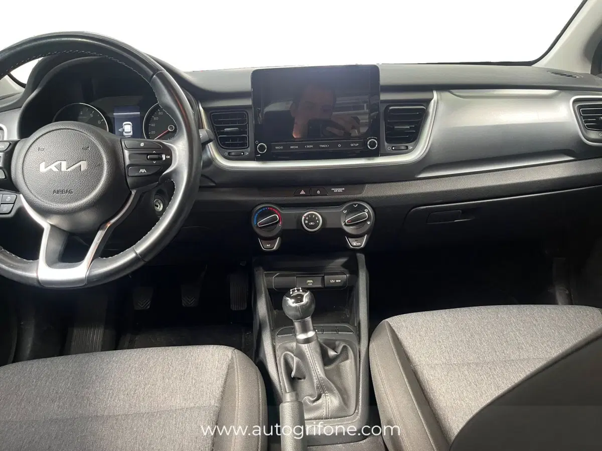 Kia Stonic usata a Modena (11)