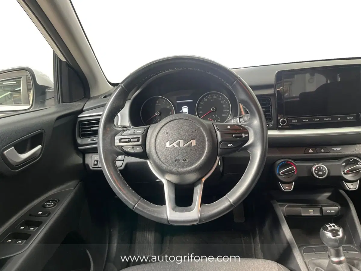Kia Stonic usata a Modena (12)