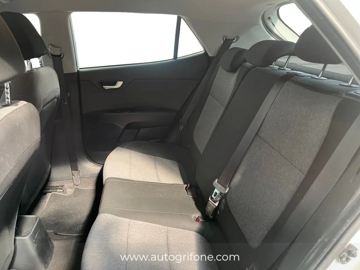Kia Stonic usata a Modena (13)