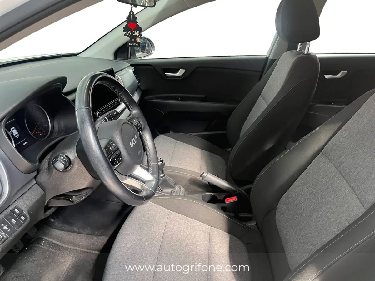 Kia Stonic usata a Modena (9)