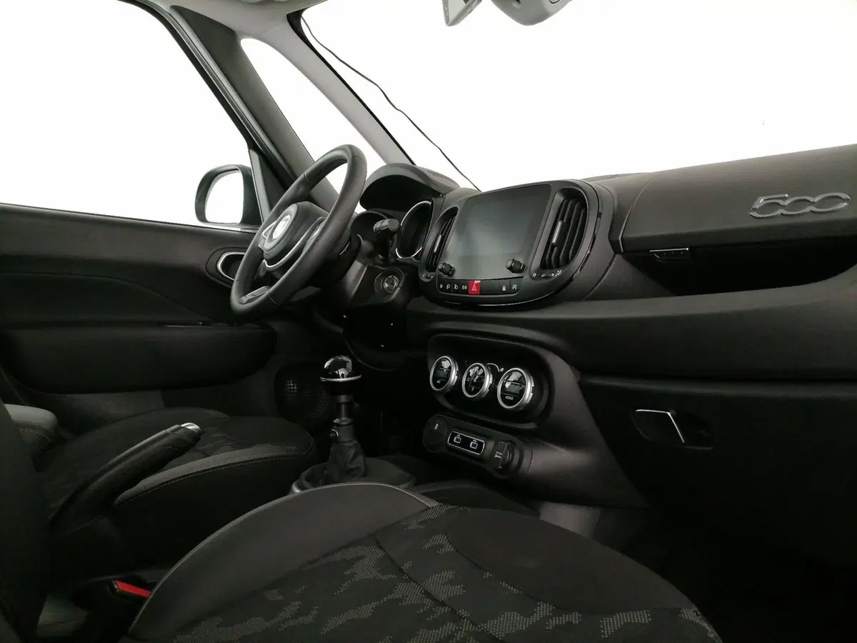 Fiat 500L usata a Roma (7)