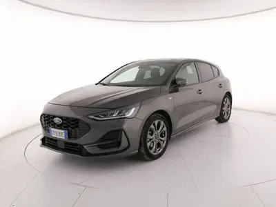 Ford Focus 1.0t ecoboost h ST-Line X 125cv del 2023 usata a Roma