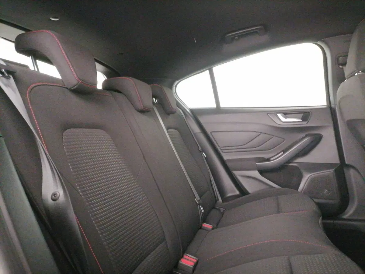 Ford Focus usata a Roma (8)