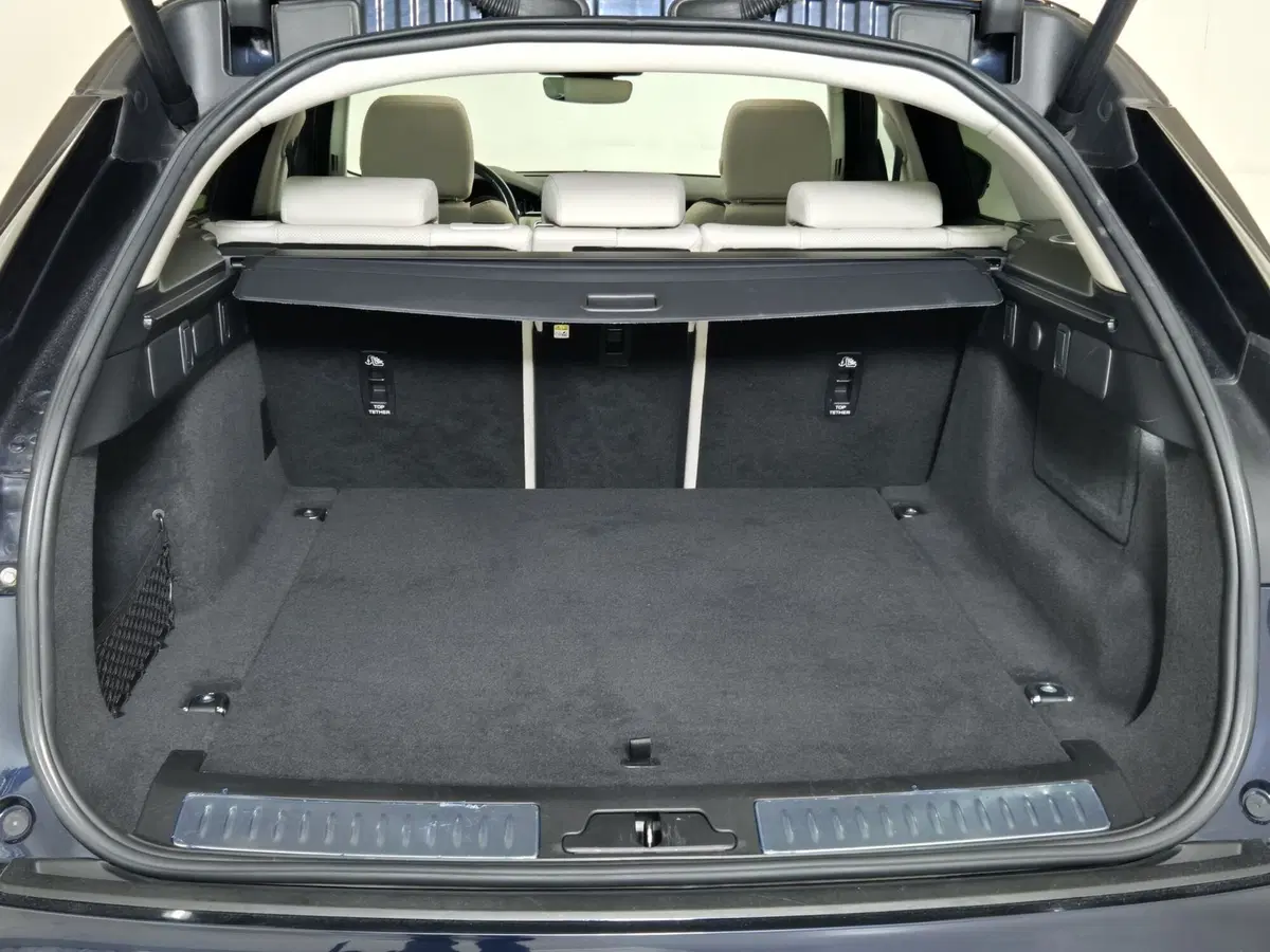 Land Rover Range Rover Velar usata a Torino (13)