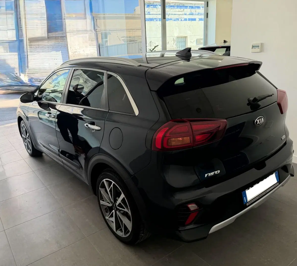 Kia Niro usata a Napoli (4)