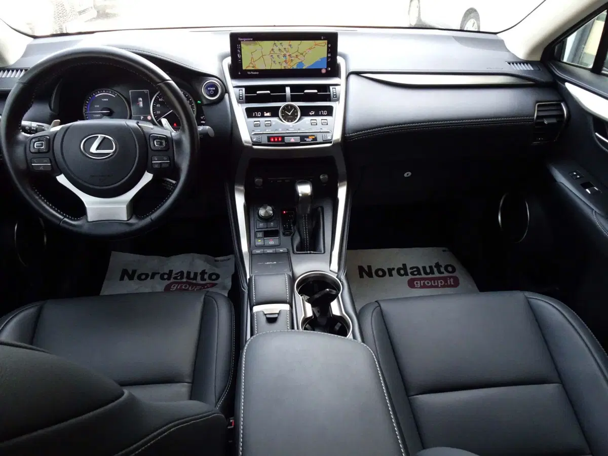 Lexus NX usata a Venezia (11)