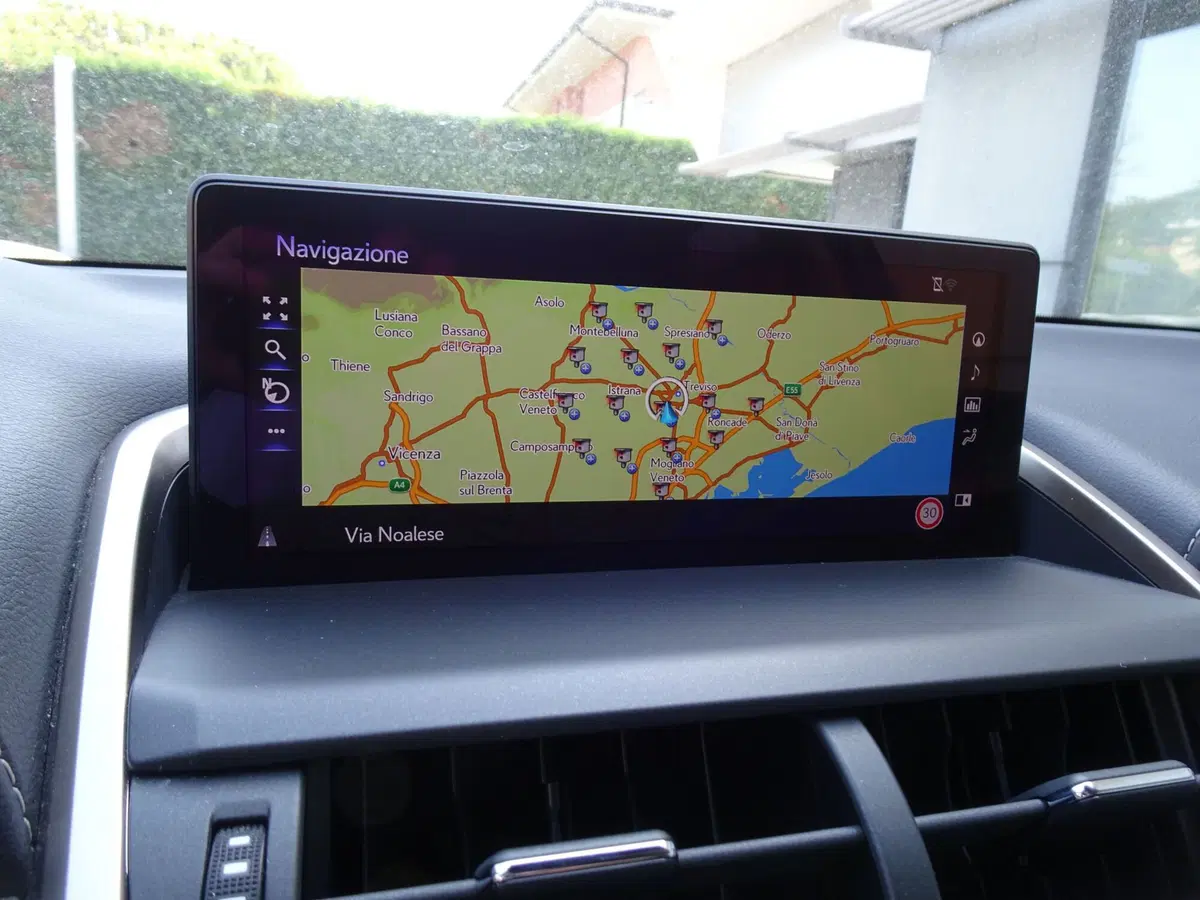 Lexus NX usata a Venezia (16)