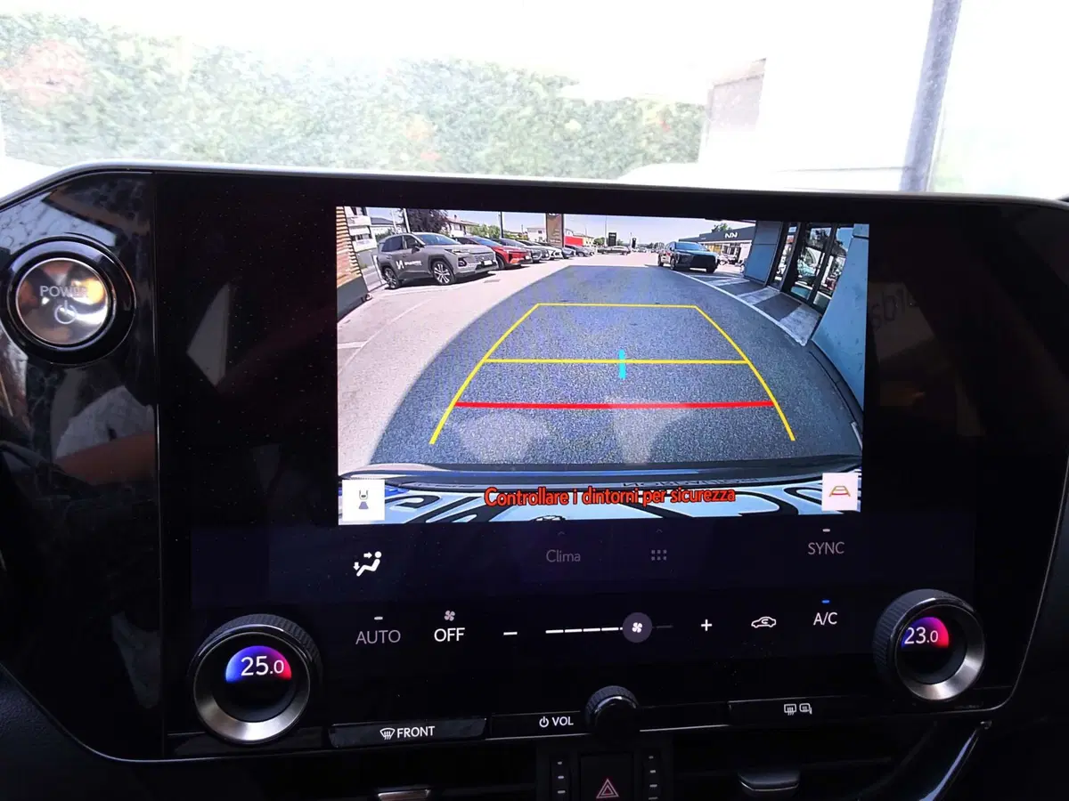 Lexus NX usata a Venezia (17)