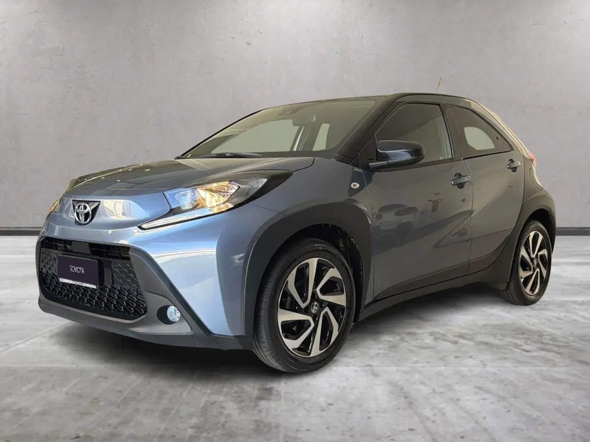 Toyota Aygo X usata a Catania