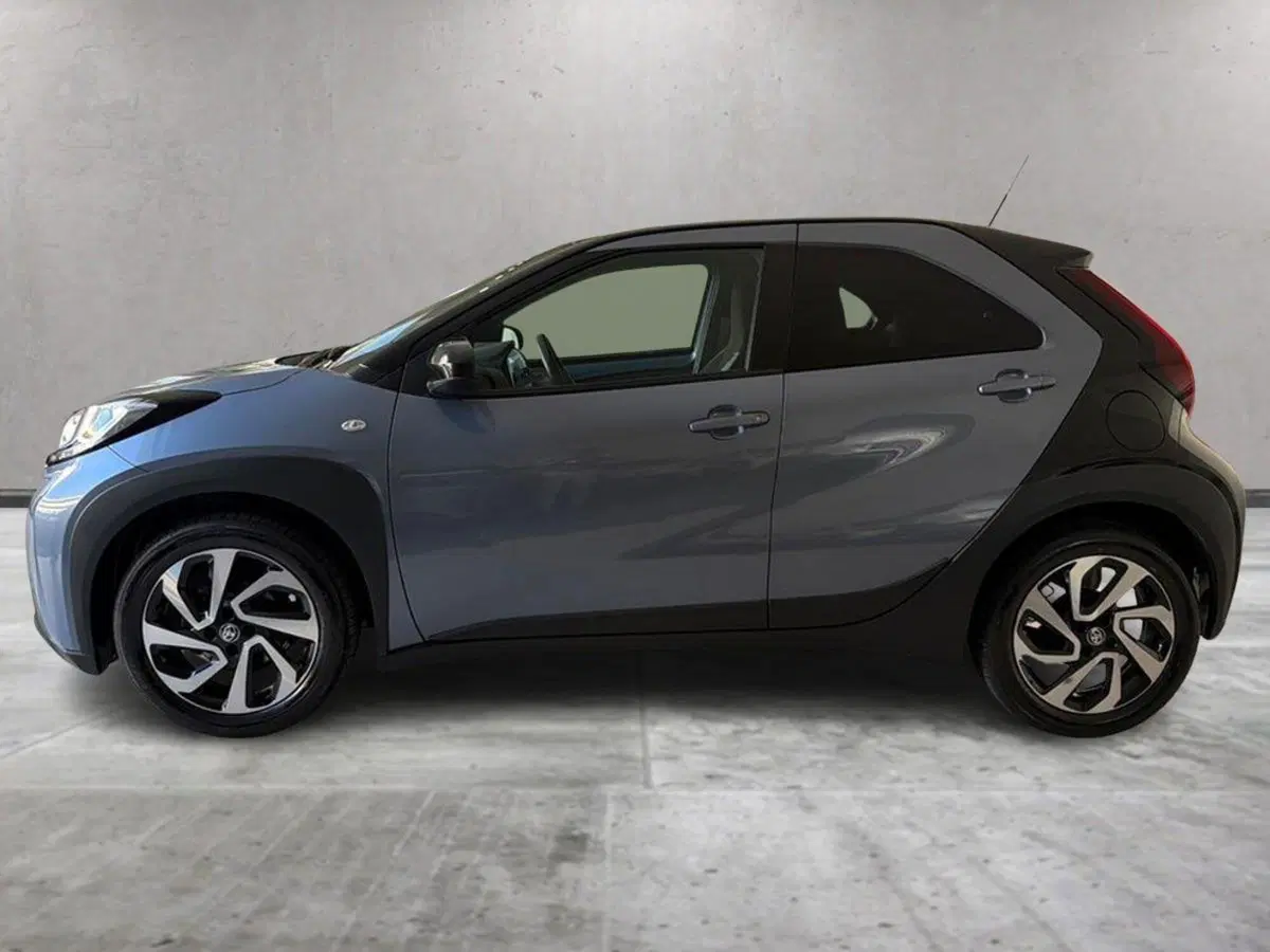 Toyota Aygo X usata a Catania (2)
