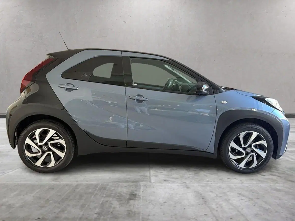 Toyota Aygo X usata a Catania (3)