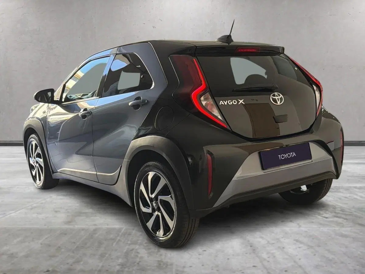 Toyota Aygo X usata a Catania (4)