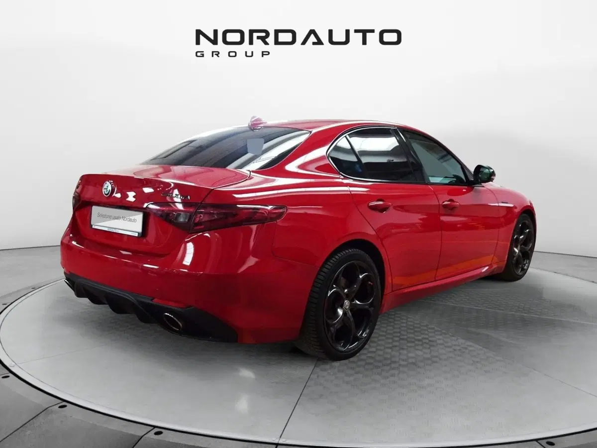 Alfa Romeo Giulia usata a Treviso (5)