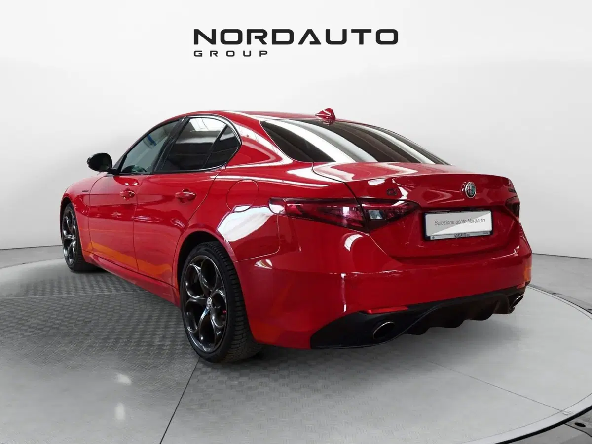 Alfa Romeo Giulia usata a Treviso (7)
