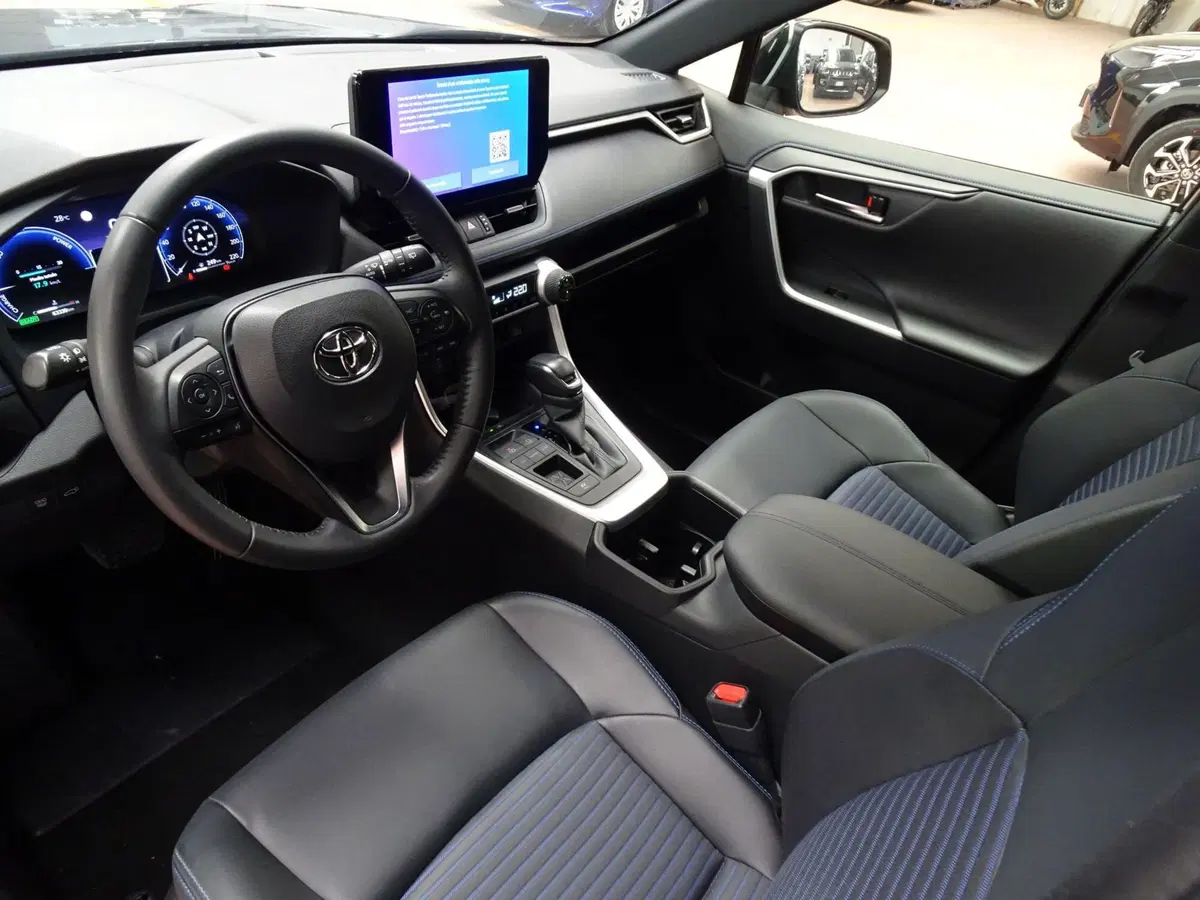 Toyota Rav4 usata a Treviso (8)
