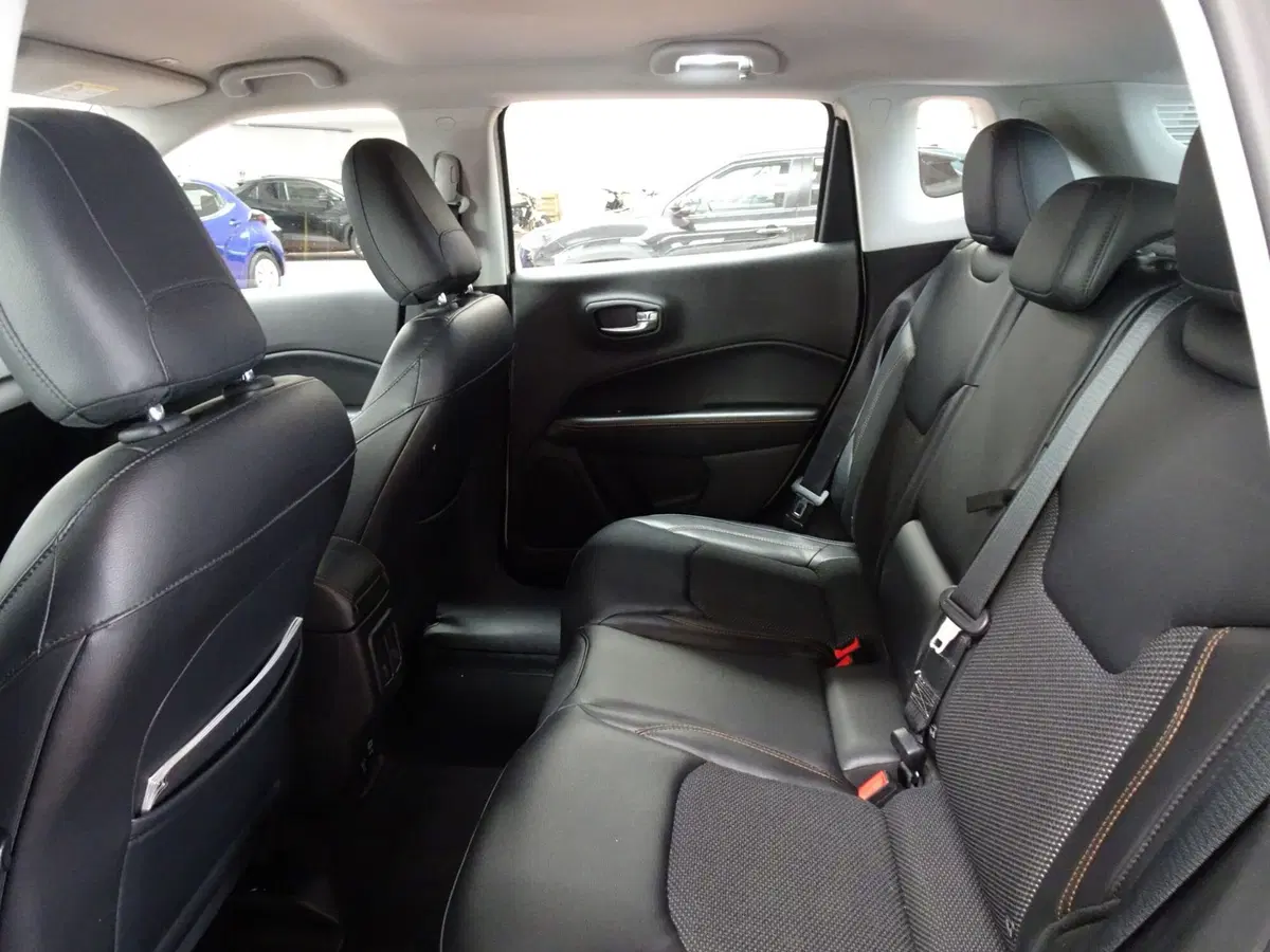 Jeep Compass usata a Treviso (8)
