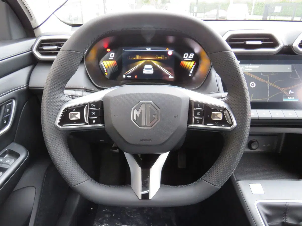 Mg ZS nuova a Monza e Brianza (10)