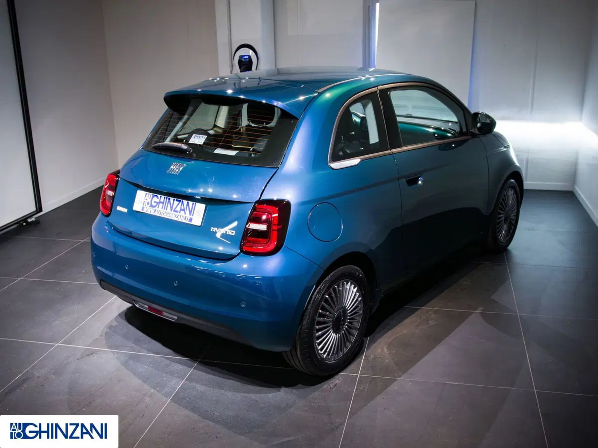 Fiat 500 nuova a Bergamo (6)