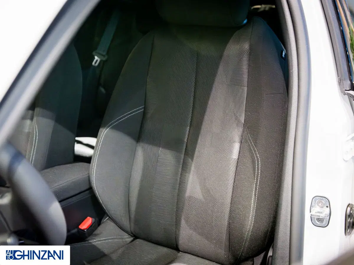 Lancia Ypsilon nuova a Bergamo (8)