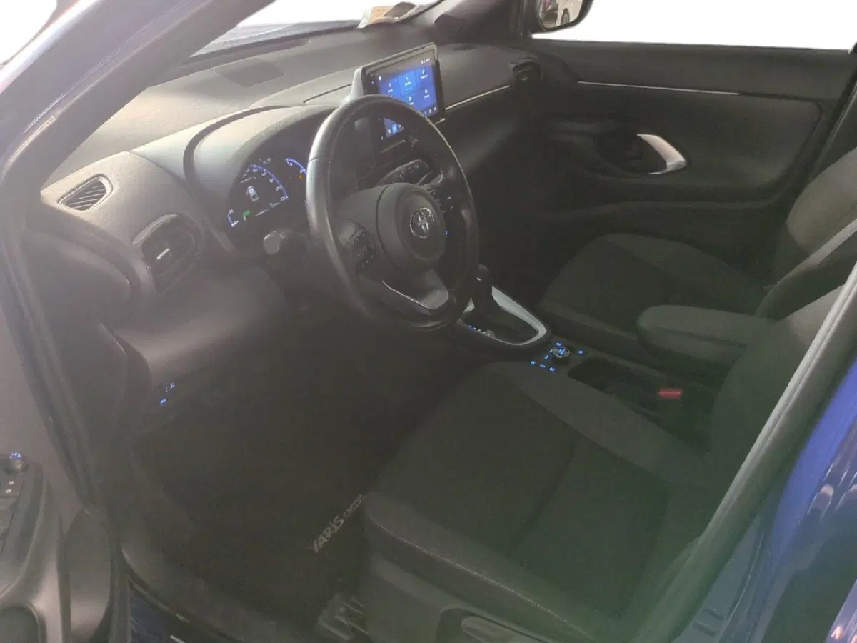 Toyota Yaris Cross usata a Milano (12)