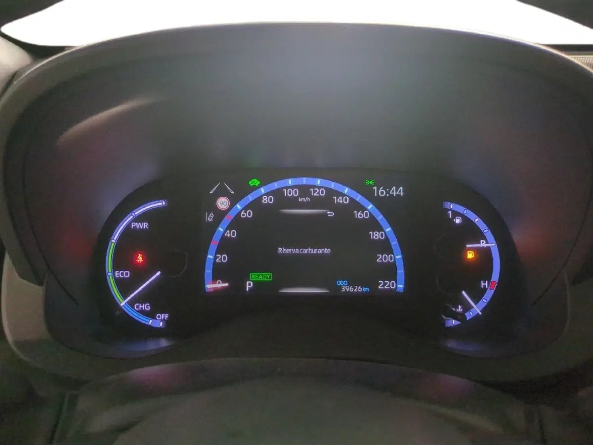 Toyota Yaris Cross usata a Milano (13)