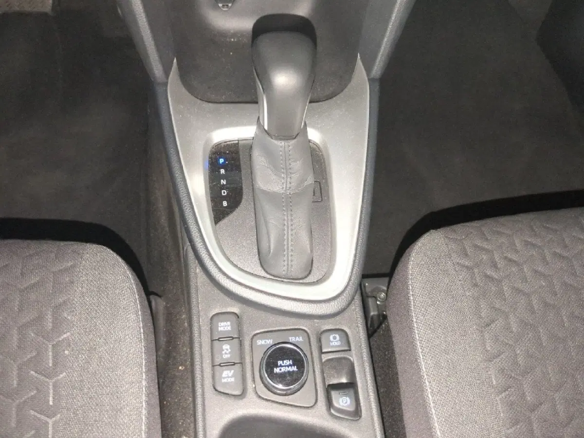 Toyota Yaris Cross usata a Milano (16)