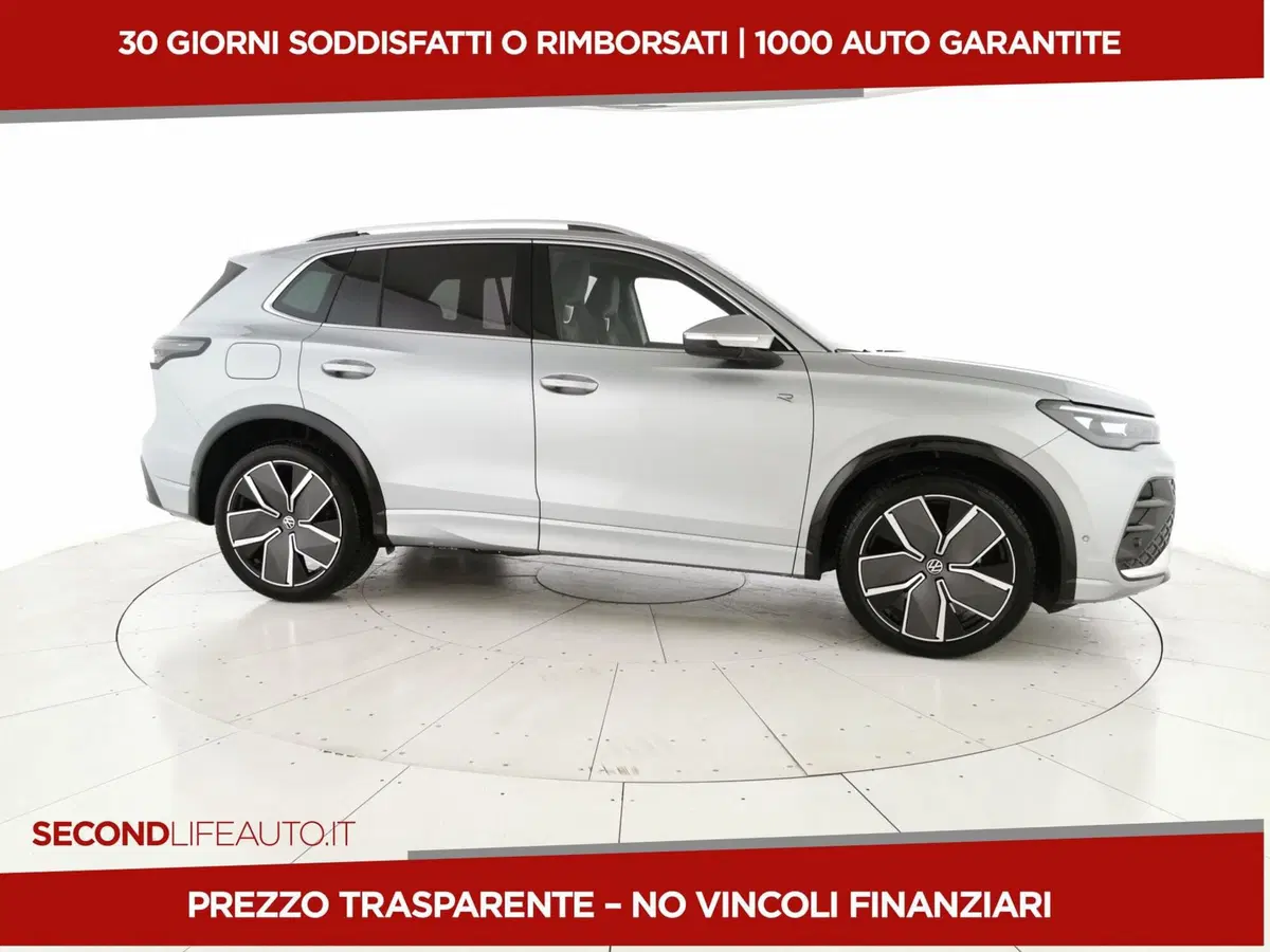 Volkswagen Tiguan nuova a Chieti (4)