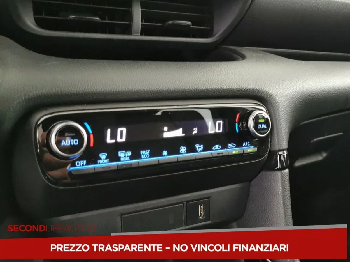 Toyota Yaris usata a Chieti (14)