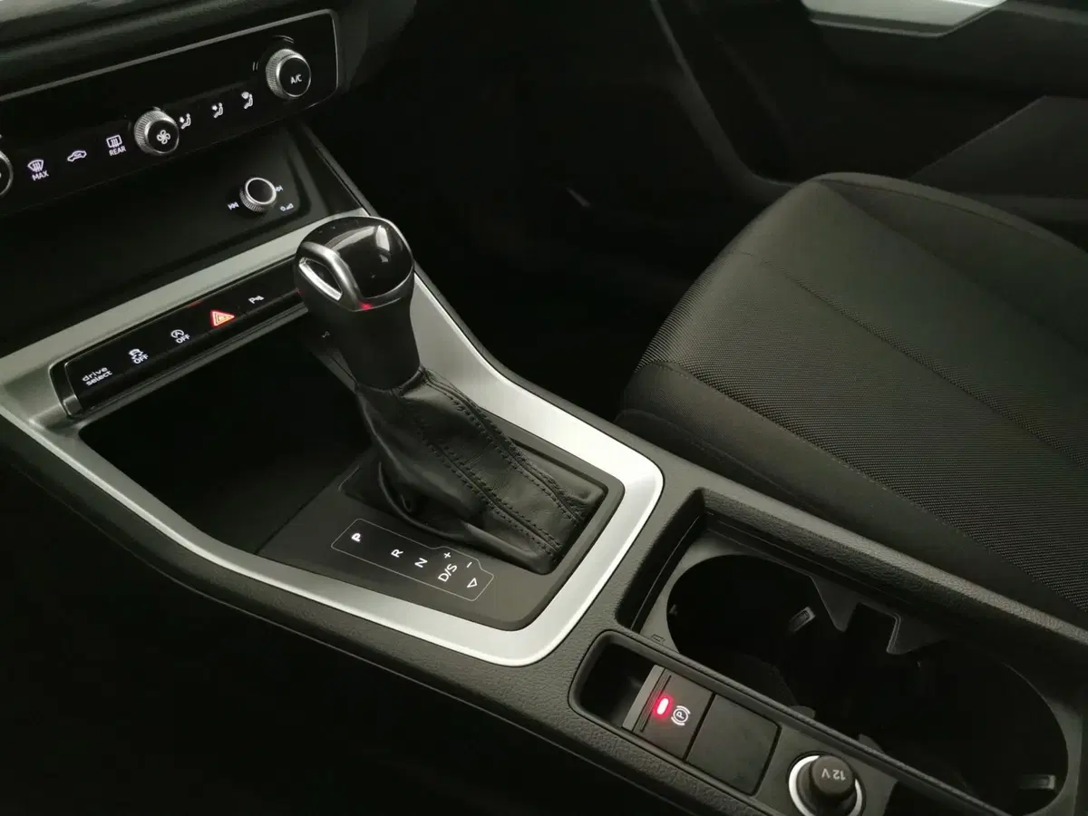 Audi Q3 Sportback usata a Chieti (13)