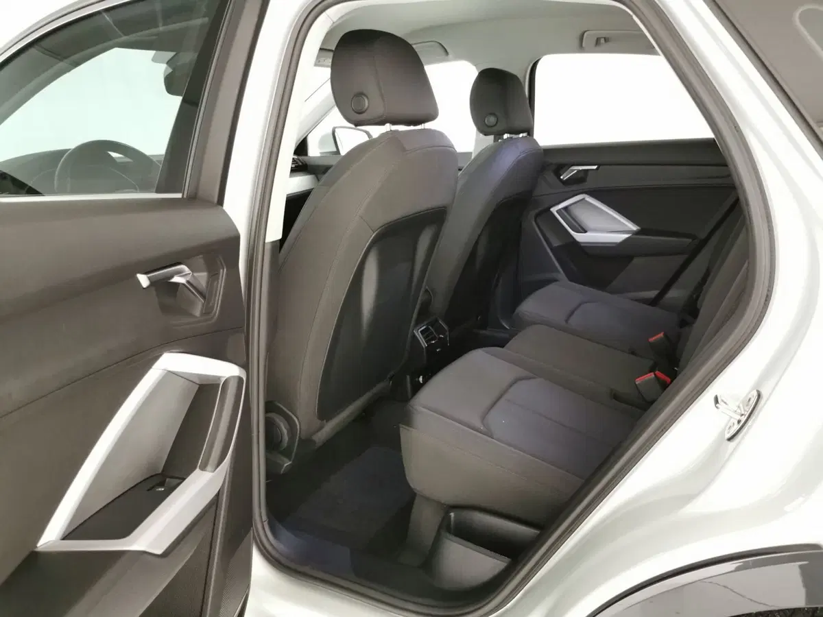 Audi Q3 Sportback usata a Chieti (6)