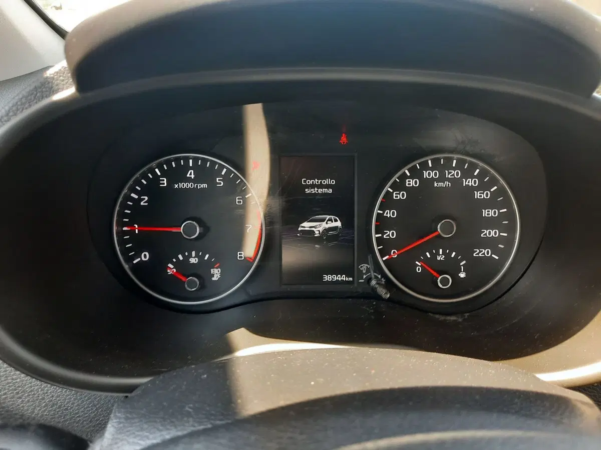 Kia Picanto usata a La Spezia (14)
