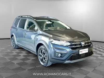 Dacia Jogger 1.0 tce Extreme UP Gpl 100cv del 2022 usata a Nova Milanese