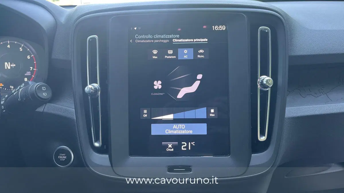 Volvo XC40 usata a Ferrara (13)