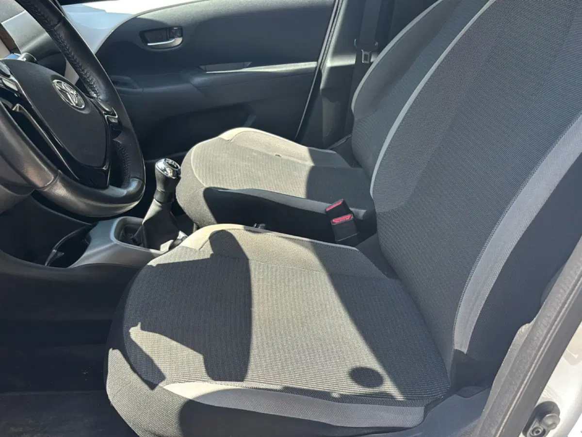 Toyota Aygo usata a Bologna (7)