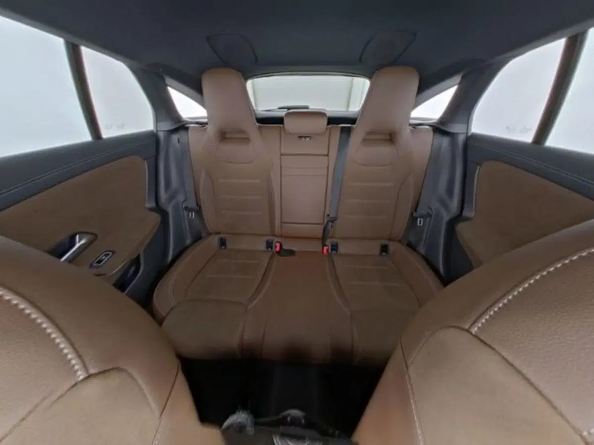 Mercedes-Benz CLA Shooting Brake usata a Novara (5)